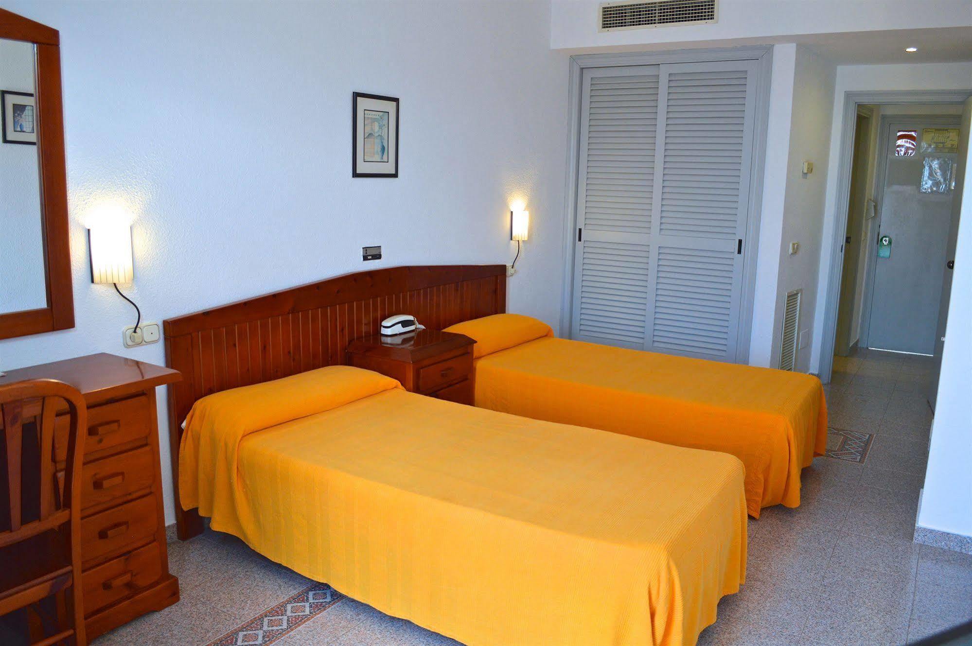 Hostal Molins Park Ібіца Екстер'єр фото
