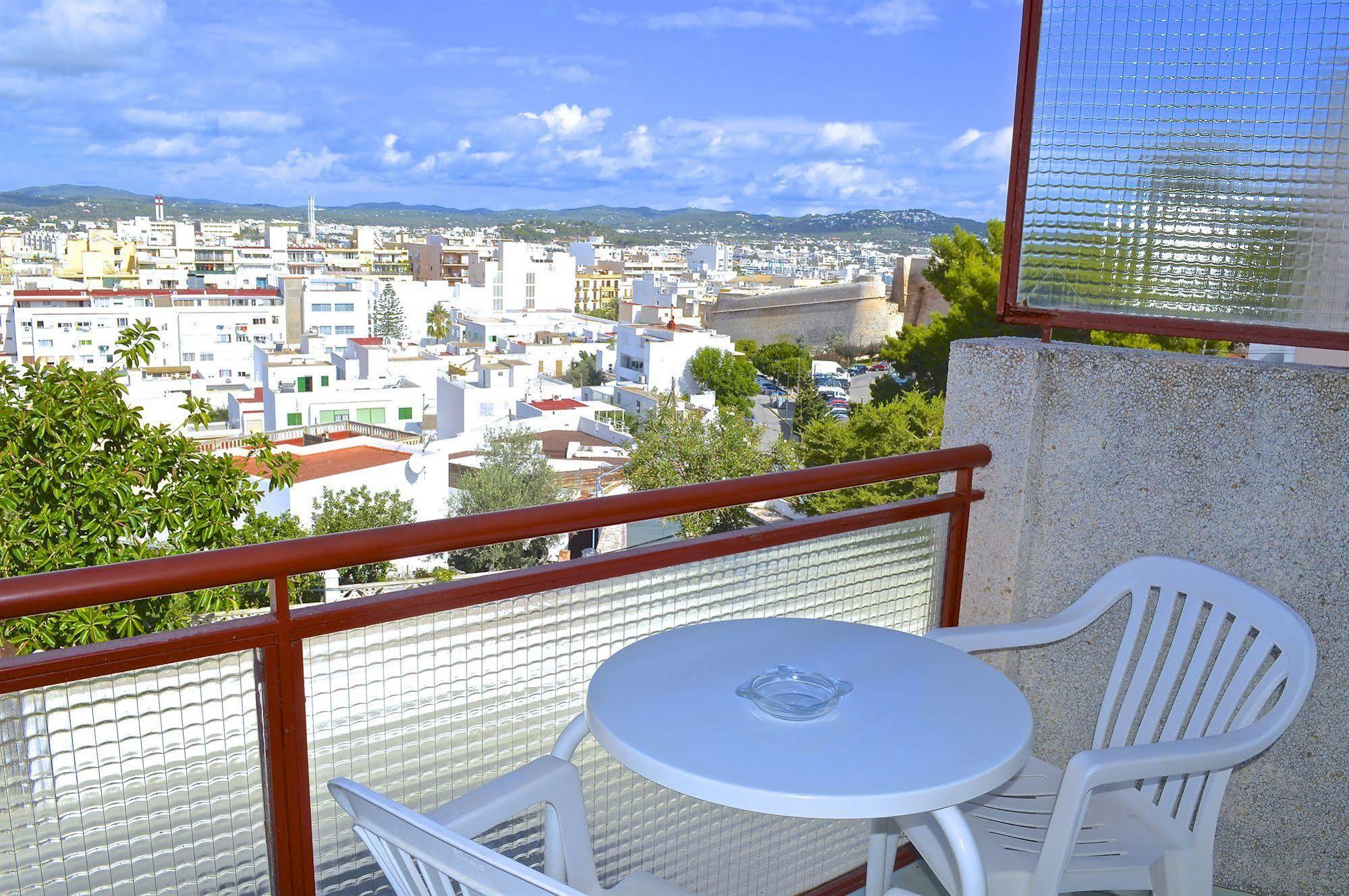 Hostal Molins Park Ібіца Екстер'єр фото