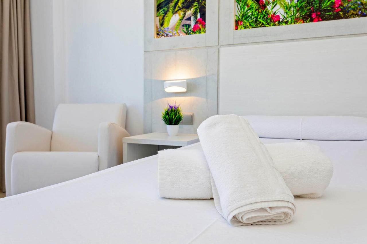 Hostal Molins Park Ібіца Екстер'єр фото