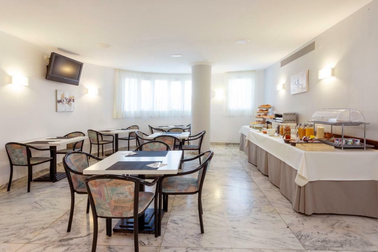 Hostal Molins Park Ібіца Екстер'єр фото